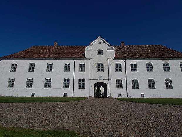 2021 - Børglum kloster Børglum Kloster er en tidligere kongsgård, kloster og hovedgård, der stammer fra begyndelsen af det 12. århundrede....